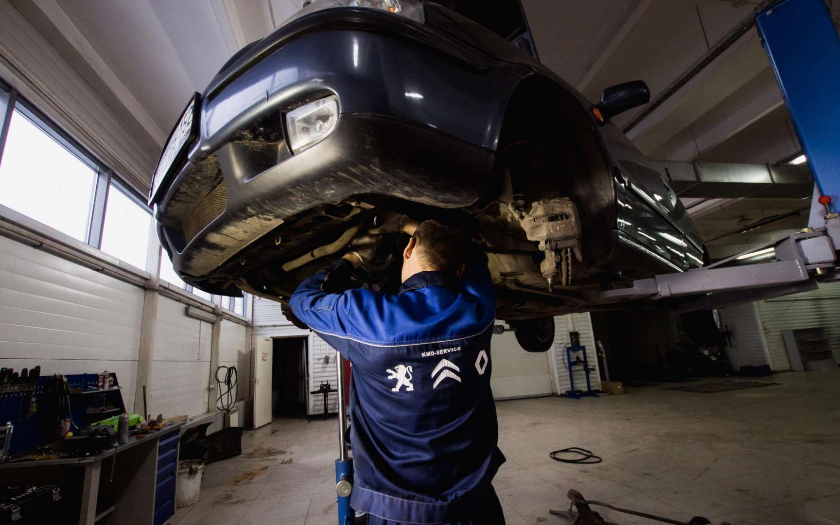 Кмд франс нижний. Автосервис KMD France. Автосервис Ситроен в Нижнем Новгороде. Диагностика ходовой. Ремонт Ситроен в Нижнем Новгороде.